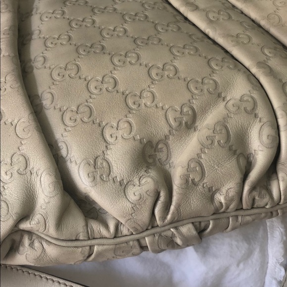 Beautiful all Leather Guccisima Hobo Bag - Picture 6 of 8